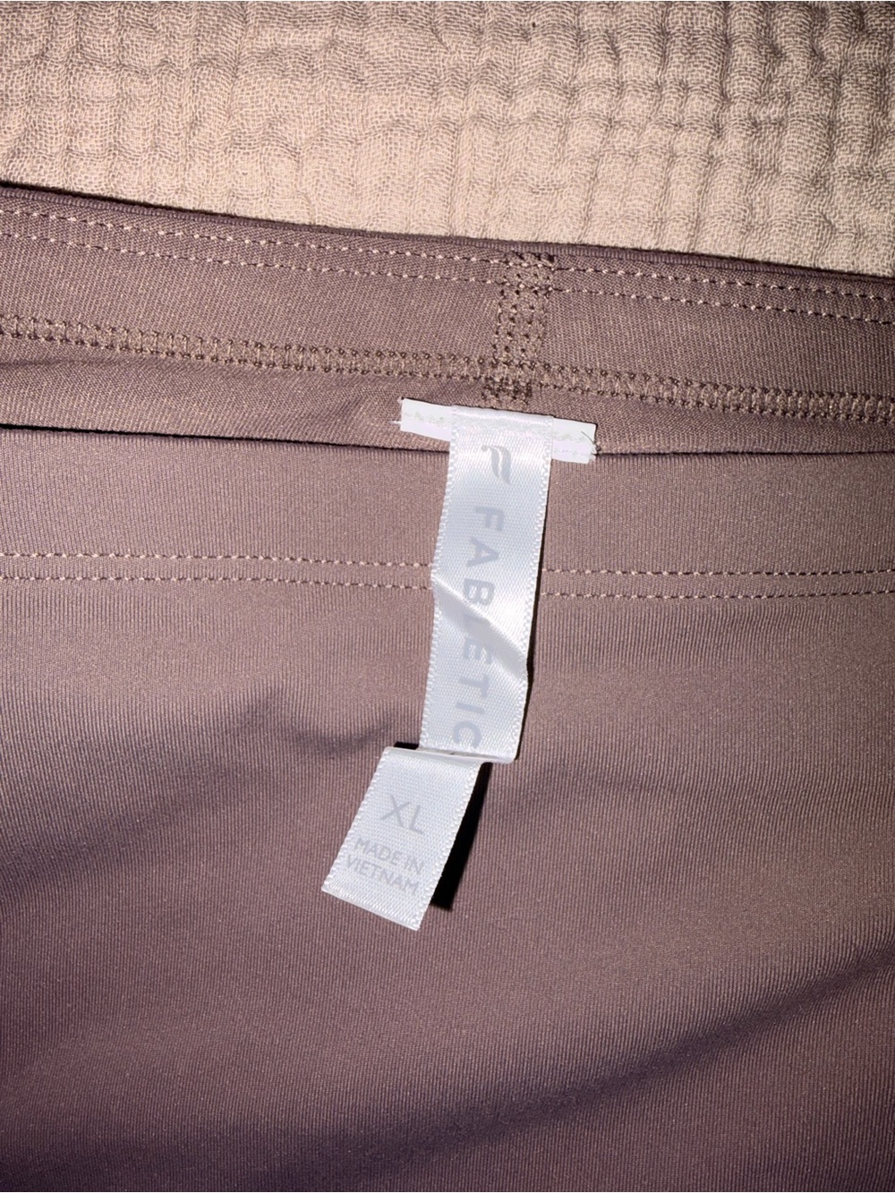 Fabletics women’s XL Taupe Athletic Skort, like new